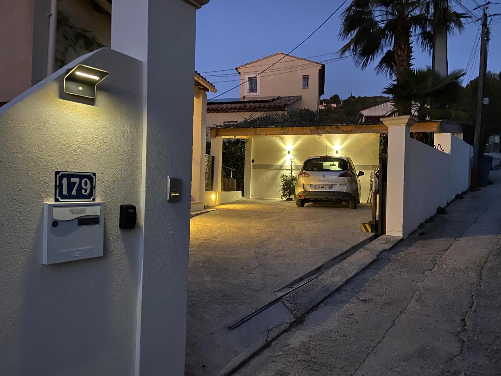 Sublime Logement Avec Vue Mer Et Jacuzzi La Ciotat Buitenkant foto